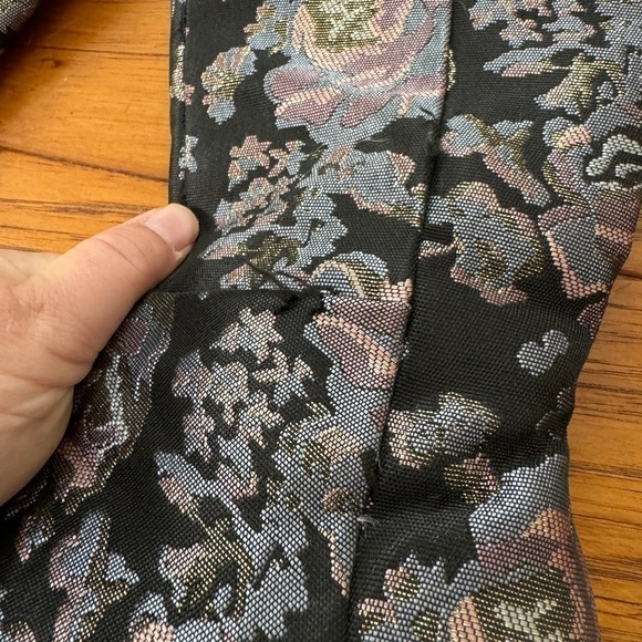 KENNETH COLE Reaction Time To Step Block Heel Floral Tapestry Boots- Size 6 - Picture 12 of 12